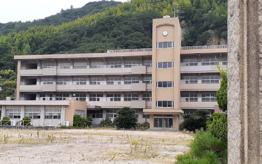学校