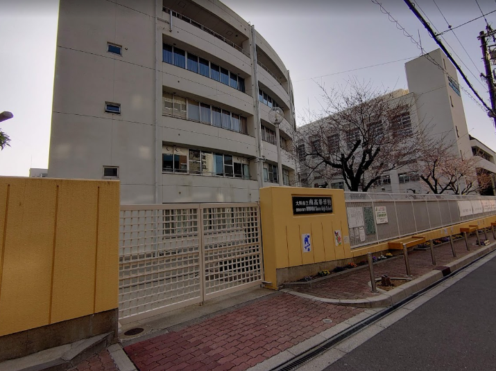 学校