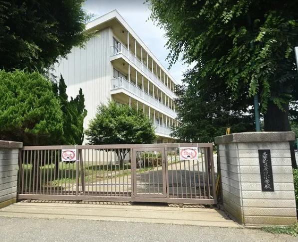 学校