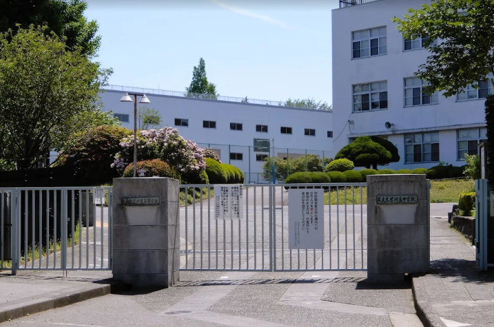 学校